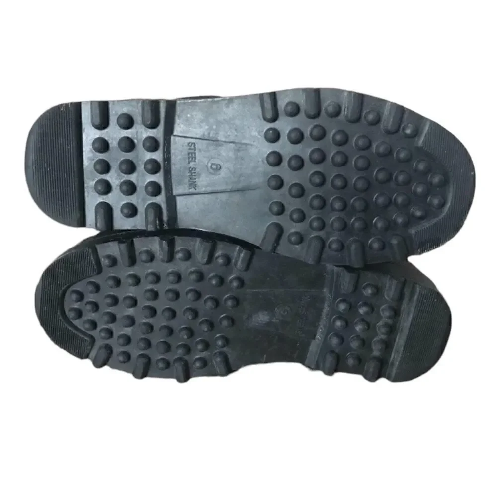 Yukon  Boots Mens Size 6